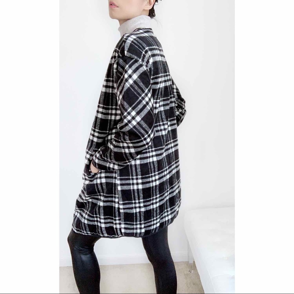 White and Black Plaid Coat - Picture 5 of 13
